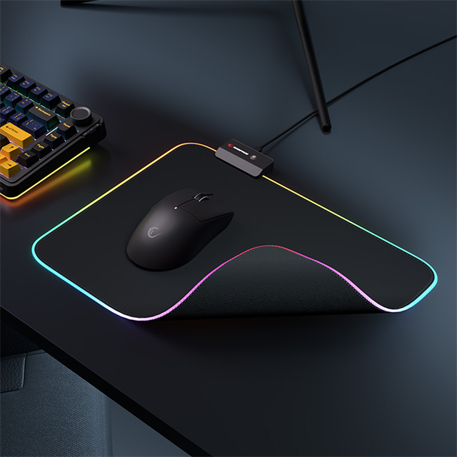 Rampage MP-23 Blitz M Rgb Ledli 252X328X3 Mm Siyah Oyuncu Mouse Pad