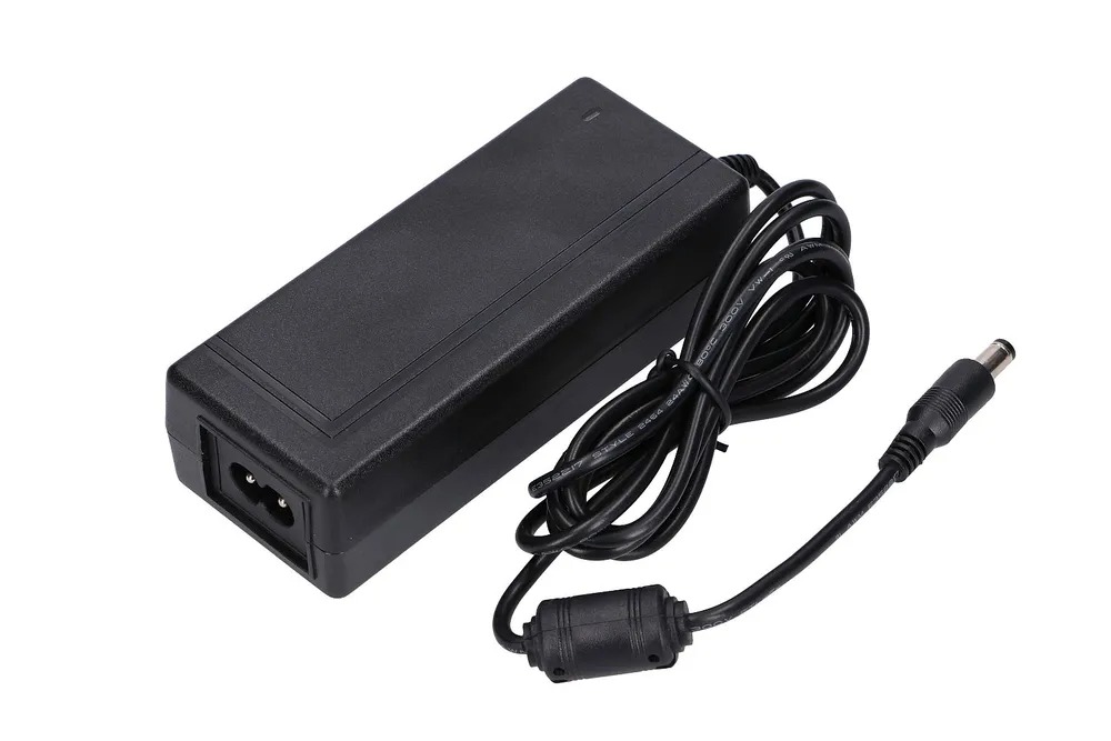 Adaptörler